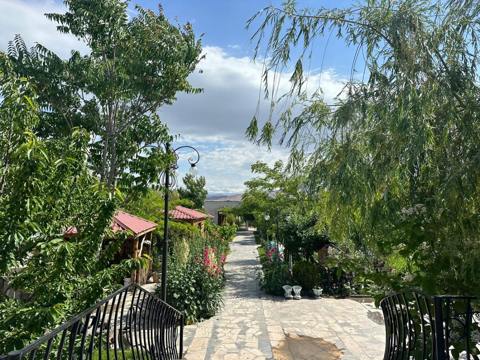 Ralina Restaurant And Hotel Ararat Kültér fotó